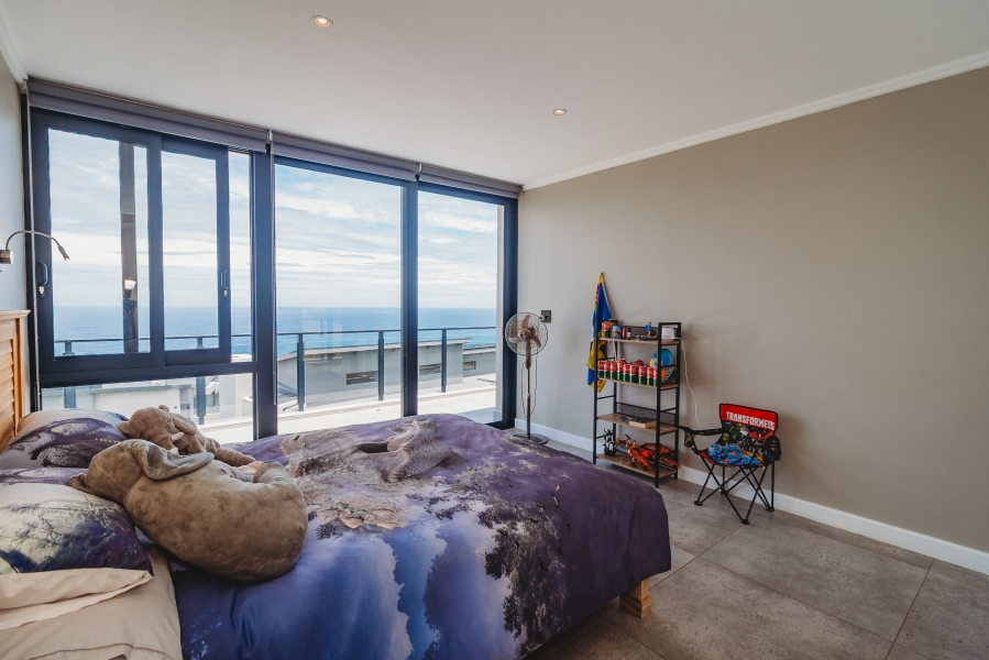 4 Bedroom Property for Sale in Le Grand Golf Estate Western Cape